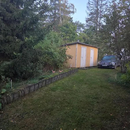 Central Houtskaari Seaside With Sauna 度假居